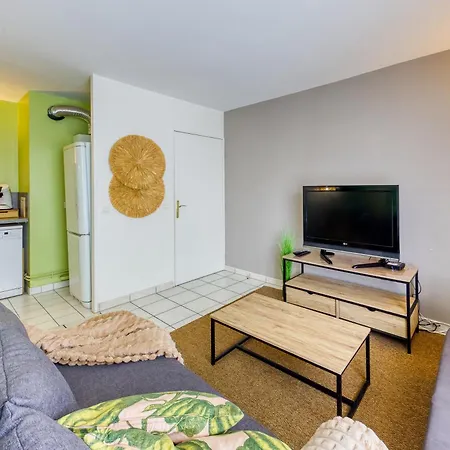 Cosy / / Jungle Apartamento Serris